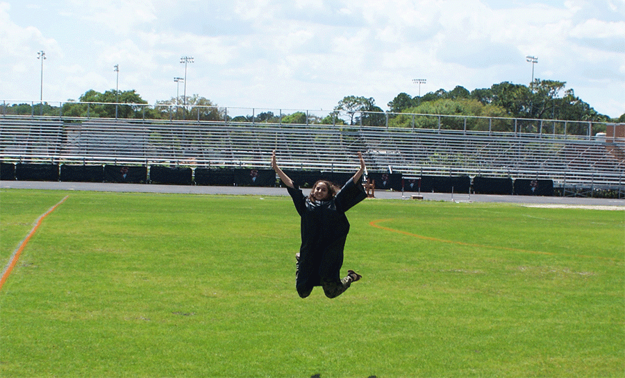Due to budget cuts, Seminole has move the 2016 graduation to SHS football field. 