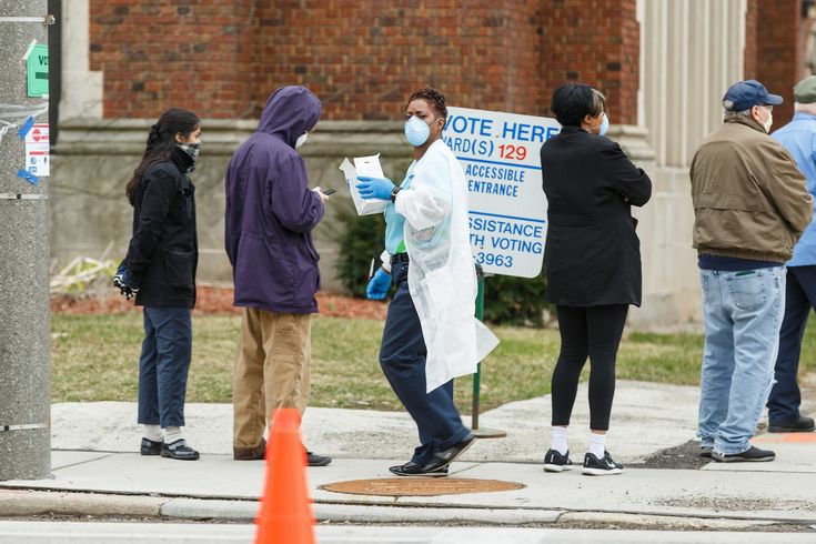 Due to the covid-19 pandemic, voting in the state of Florida was limited. Many citizens could not take part because of concern for their safety. (source of picture Washington Post)