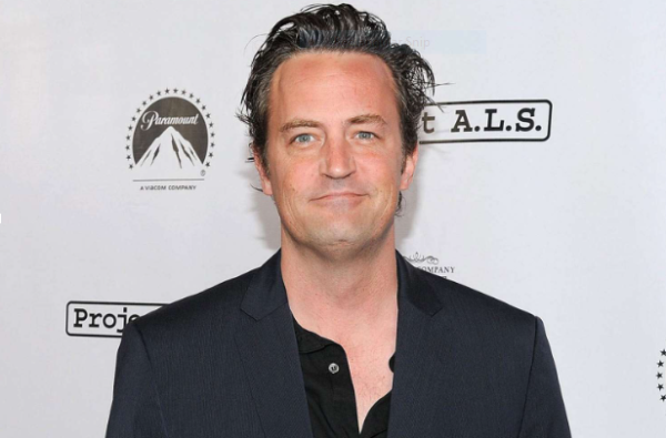 Matthew Perry’s most famous role is in the sitcom FRIENDS